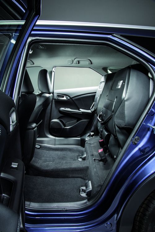 Honda Civic Tourer (универсал) — интерьер, Magic Seats, фото 1